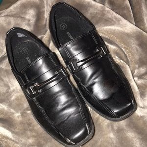 Boys dress shoes